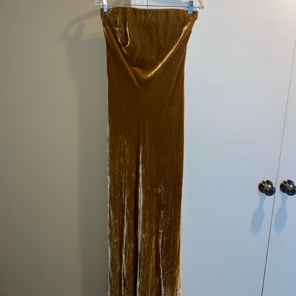 REFORMATION Sylvania Velvet Strapless Dress - Picture 2 of 9